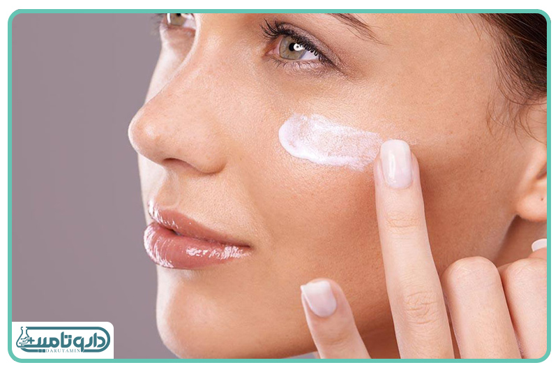 دلانو کرم ضد آفتاب رنگی مناسب پوست چرب +SPF50